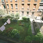 Aria Di Sale Hostel Di Trieste